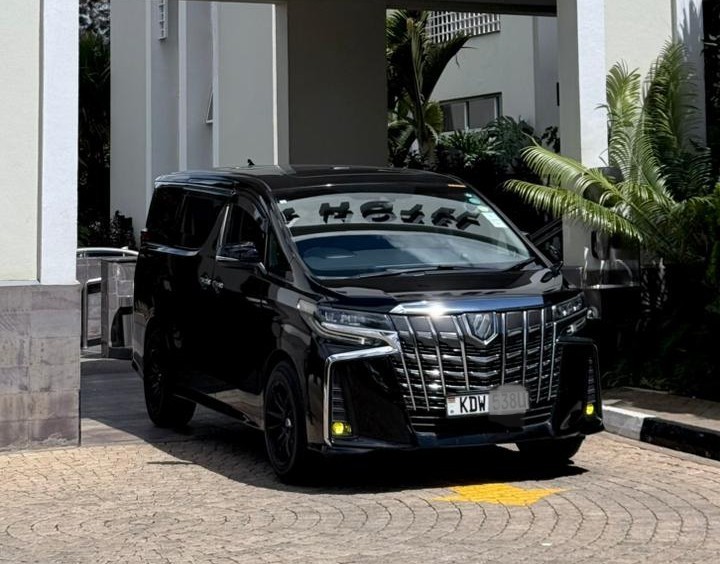 Alphard 5 seater MPV Van for hire